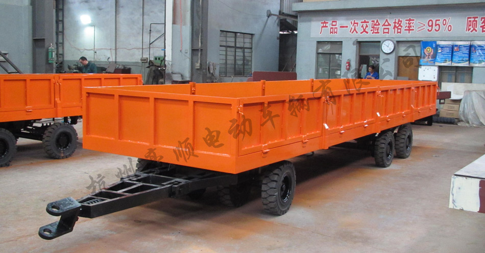 重型平板拖車(chē)